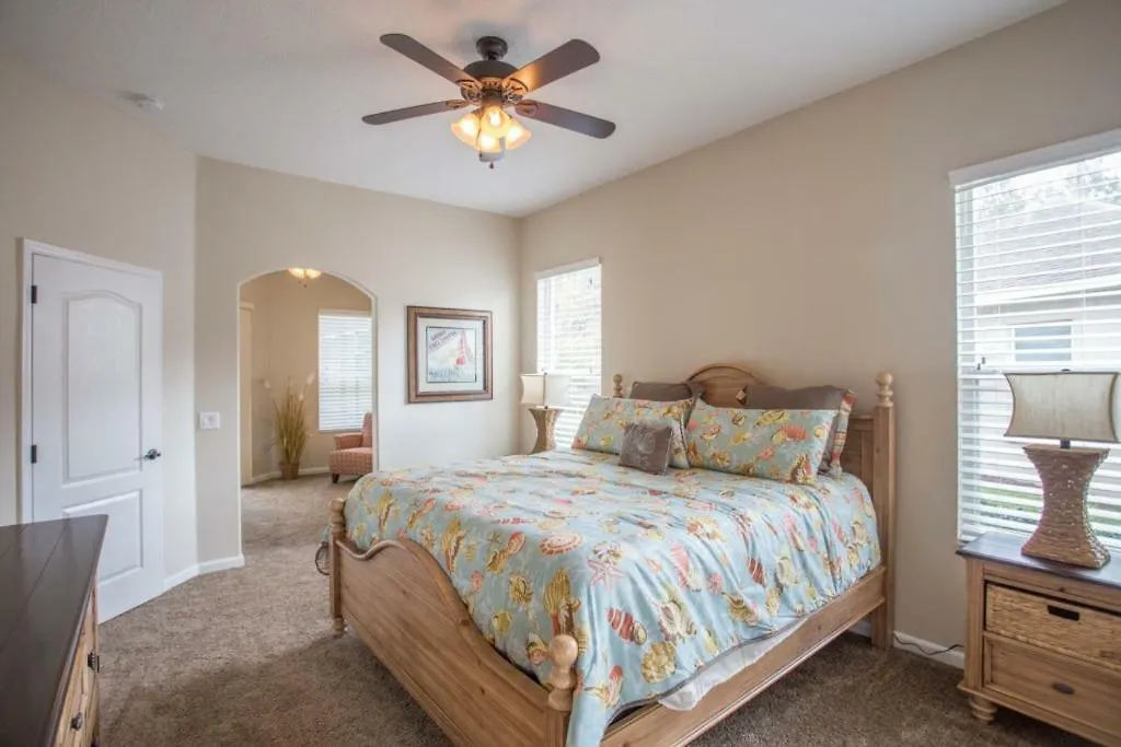 Brighton Villa #231015 Davenport United States