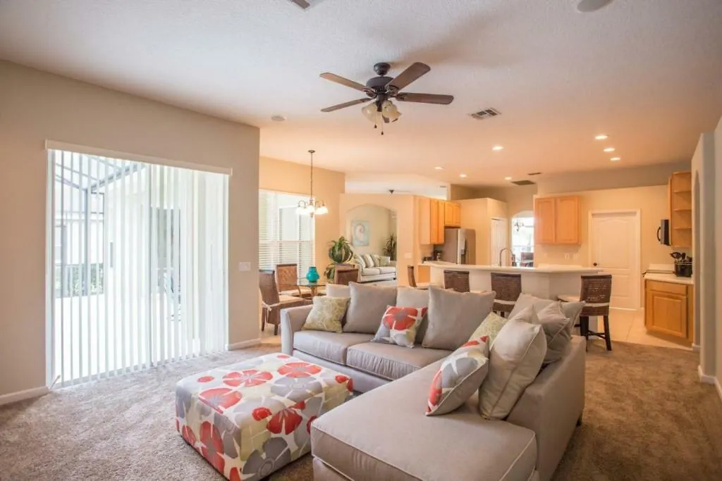 Brighton Villa #231015 Davenport